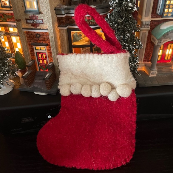 Mini Stocking Letter F - Picture 4 of 4